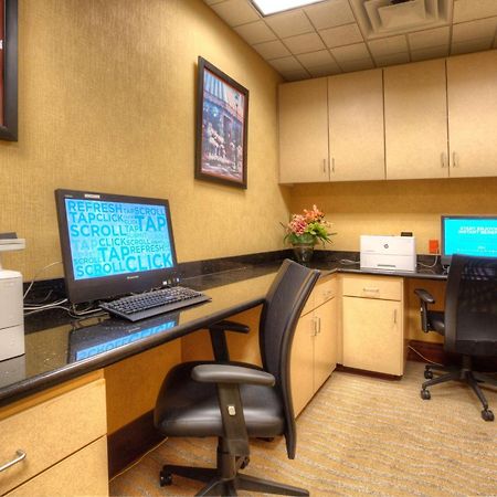 Embassy Suites By Hilton Laredo Bagian luar foto