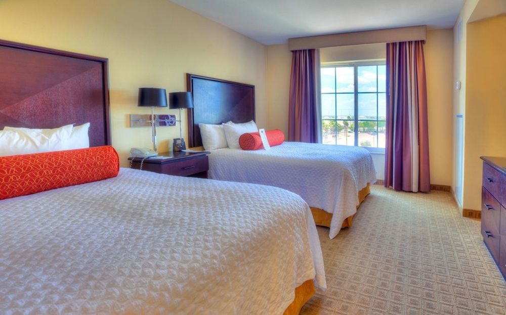Embassy Suites By Hilton Laredo Ruang foto