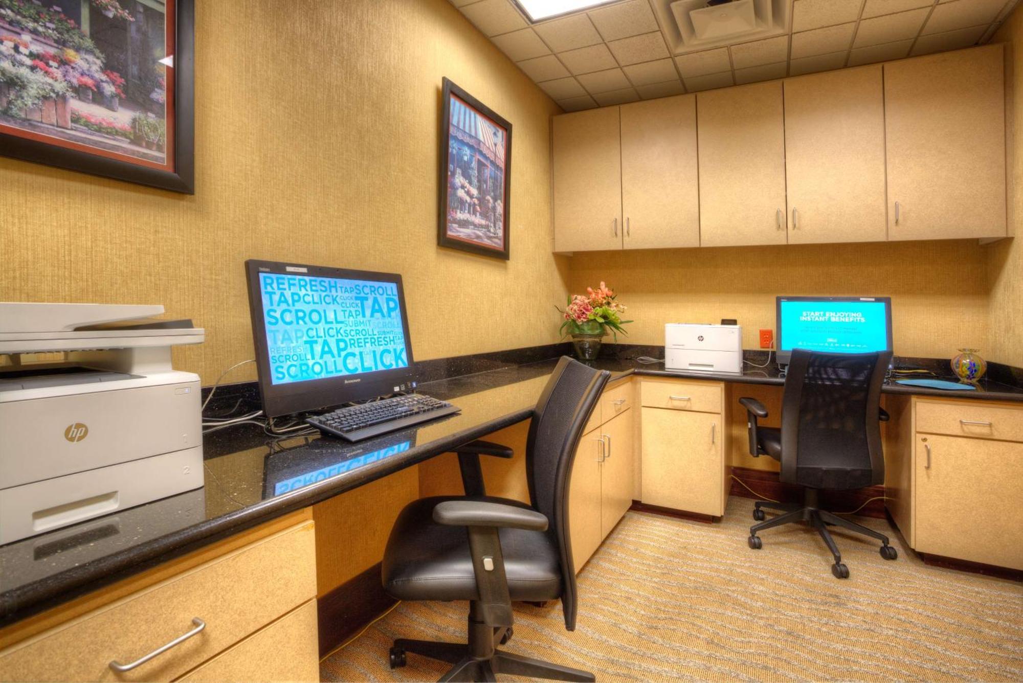 Embassy Suites By Hilton Laredo Bagian luar foto
